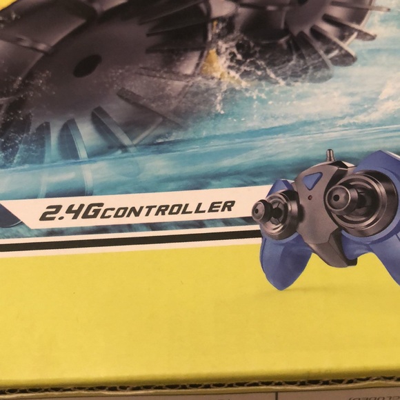 NWT BLADE AMPHiBIOUS all terrain water and land racer - Picture 4 of 5